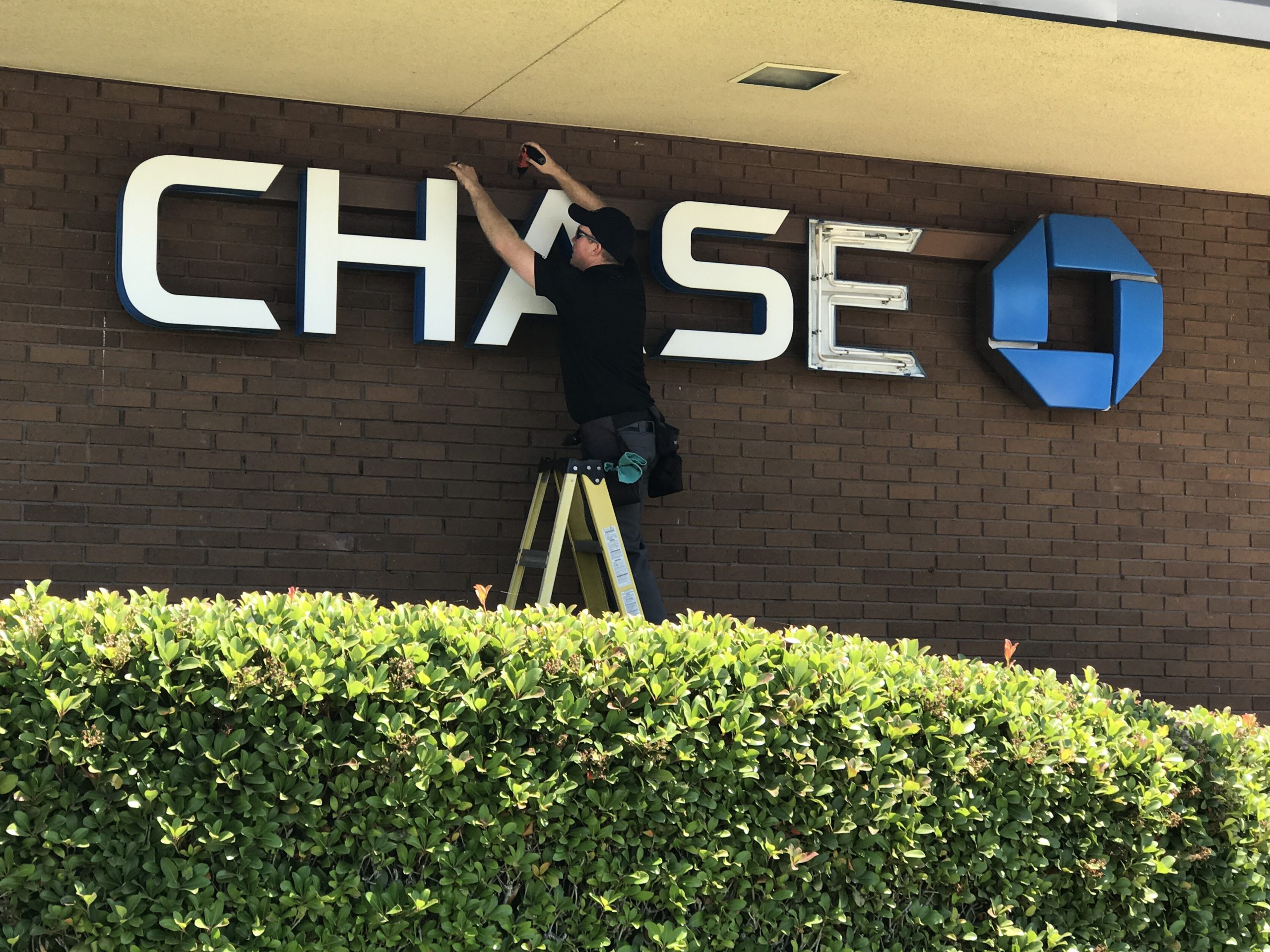 What is a Multi-Site Preventative Maintenance Program? A Deep Dive into Our Bank Facilities Maintenance Services