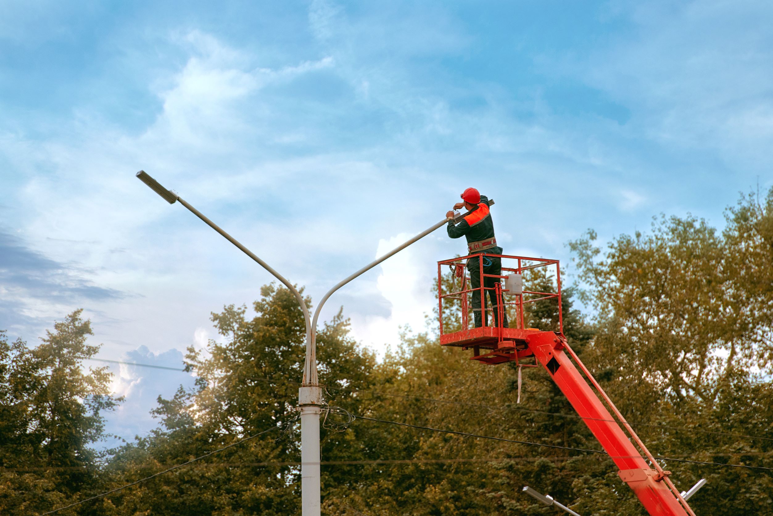 lighting maintenance services
