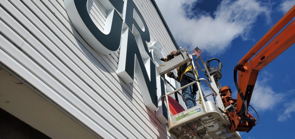 retail facility maintenance company