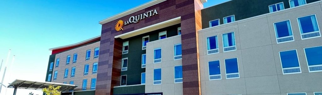 La Quinta Hotel Signage