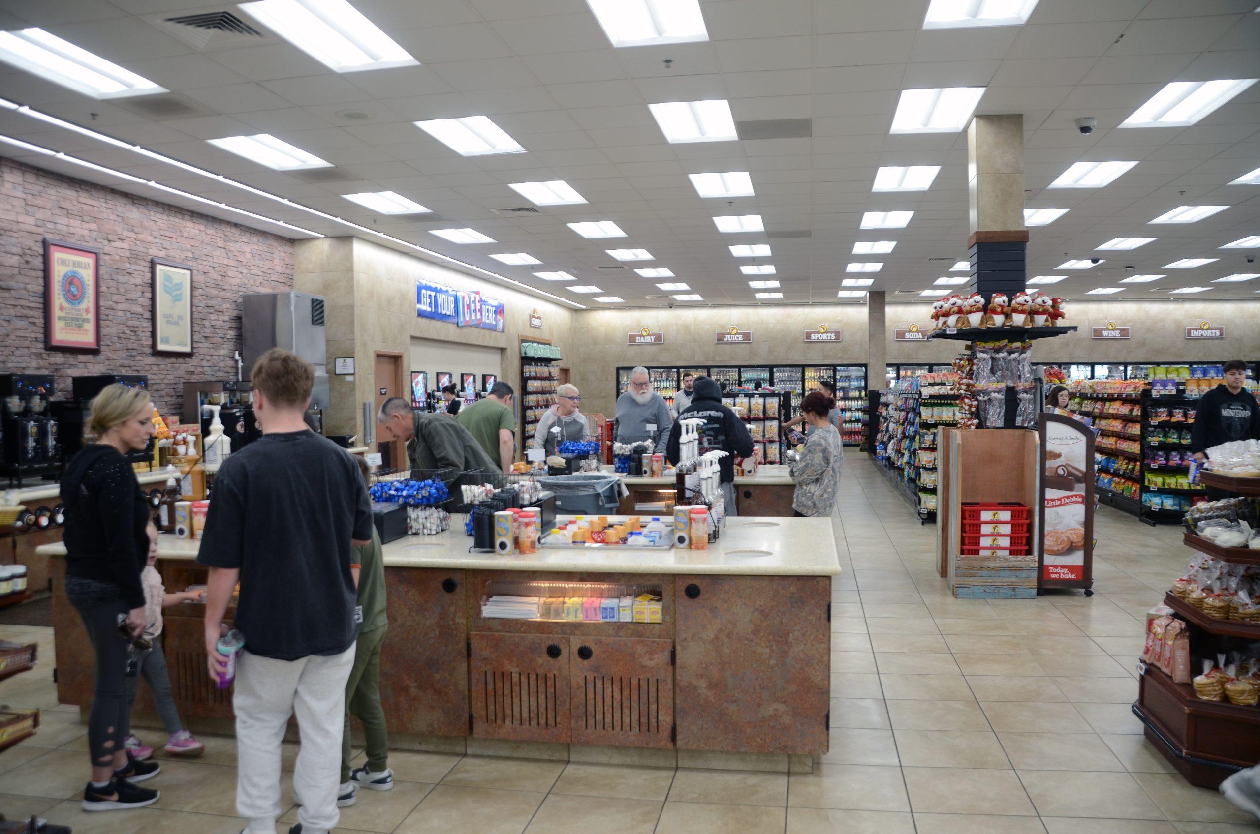 Interior Lighting C-Store Buc-ee's