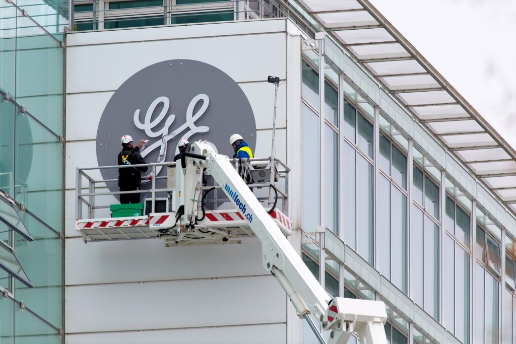 Signage Maintenance